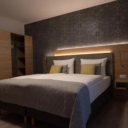 Central Hotel Wagenfeld *